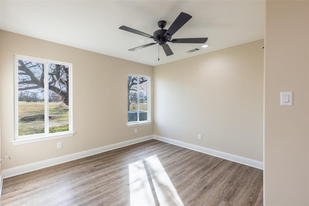 315 Private Road 7327 — photo