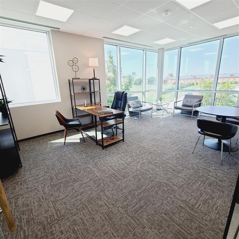 5718 Westheimer Road 1000 (Office #90) — photo