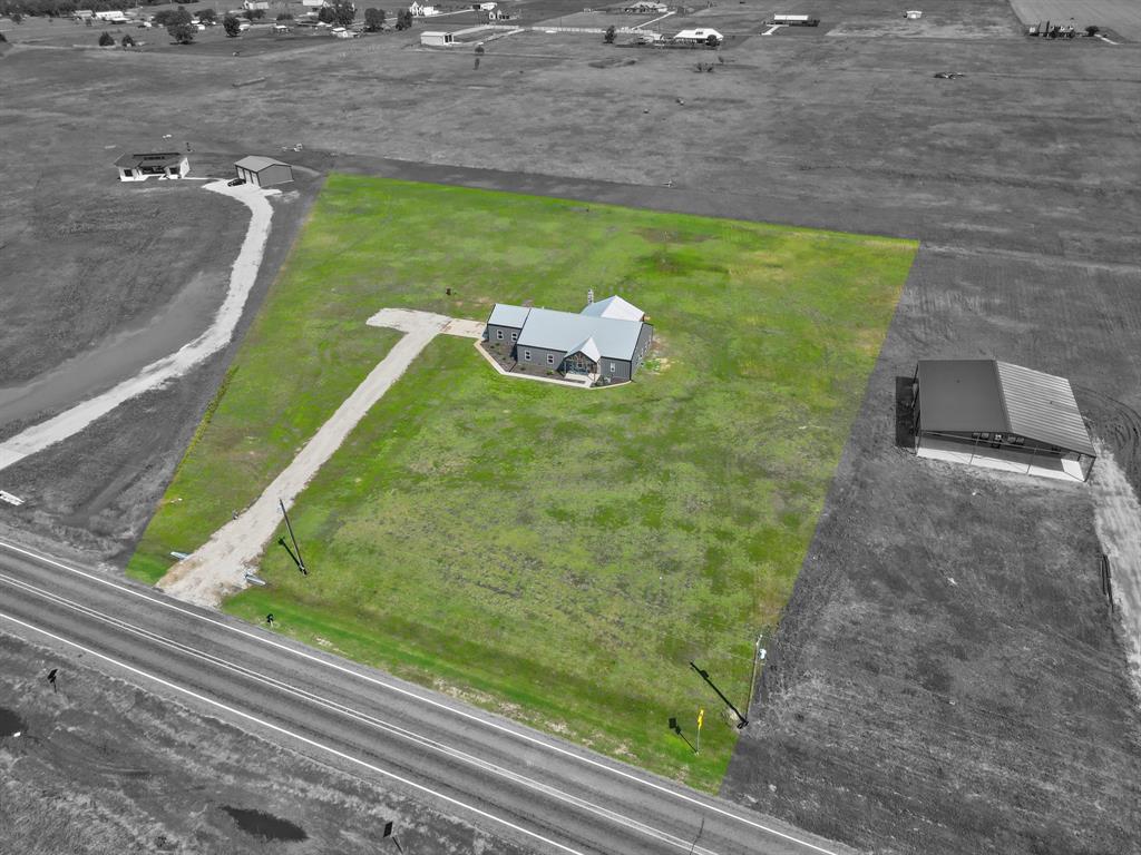 3220 FM 55 — photo