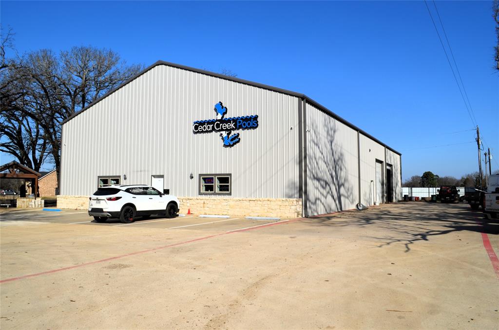 15821 E Highway 175 — photo