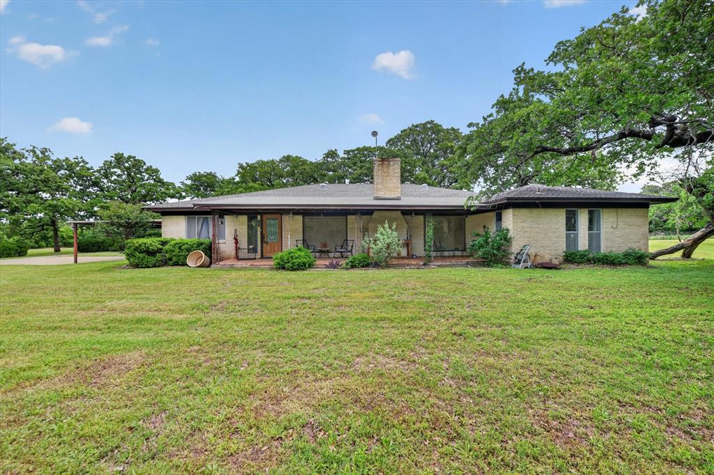 3225 FM 731 — photo
