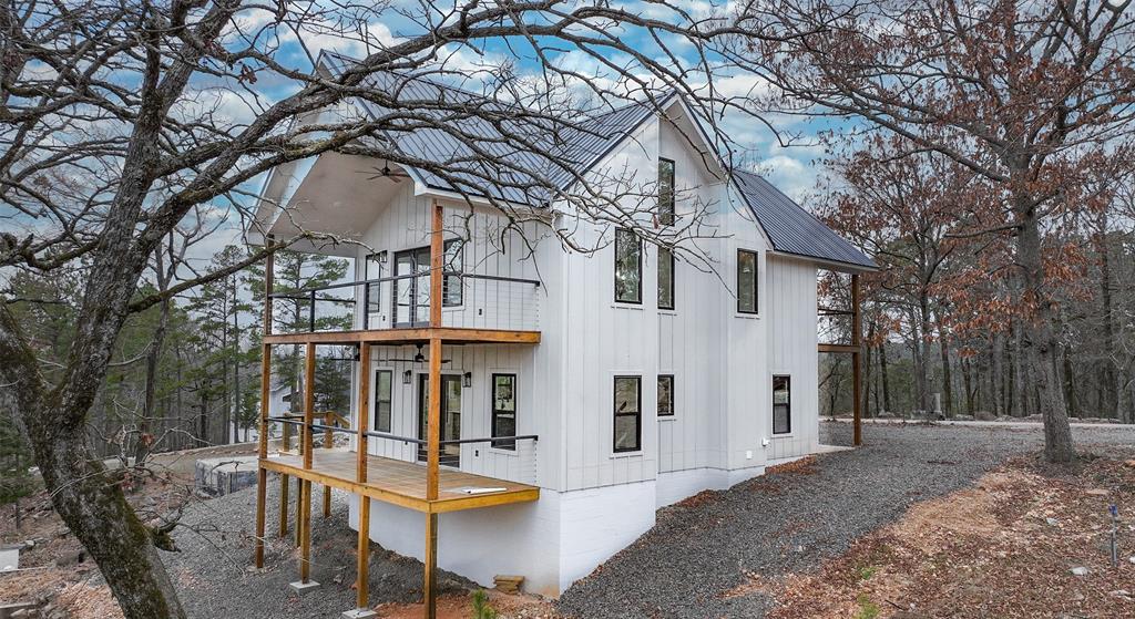 283 Lake Village Drive — photo