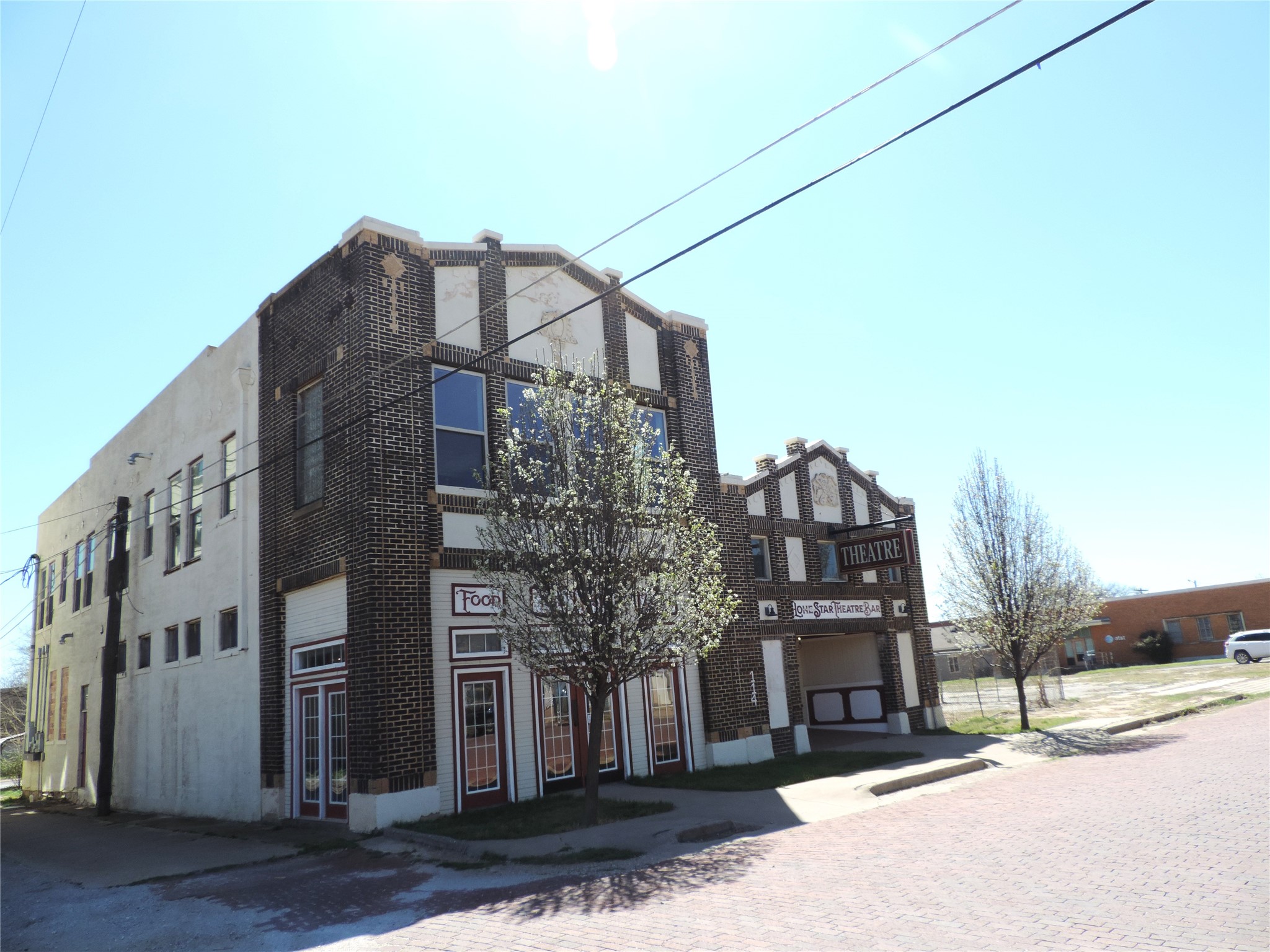 112 S Austin, Ranger, TX 76470 — photo 2