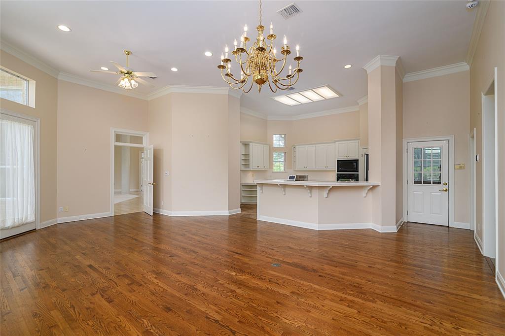 745 Southern Trace Parkway — photo