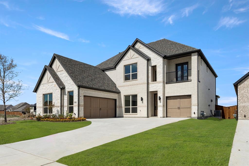 2114 Clairmount Drive — photo