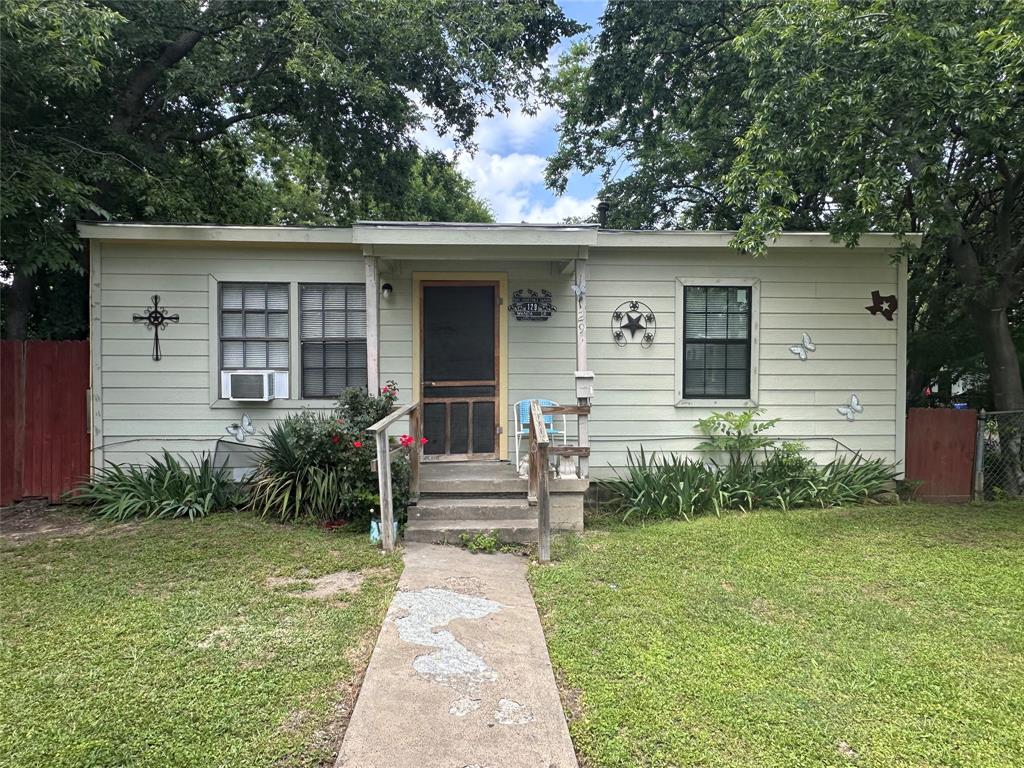 129 E Wanda Drive — photo