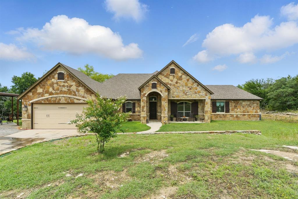 565 Ridgeway Drive — photo