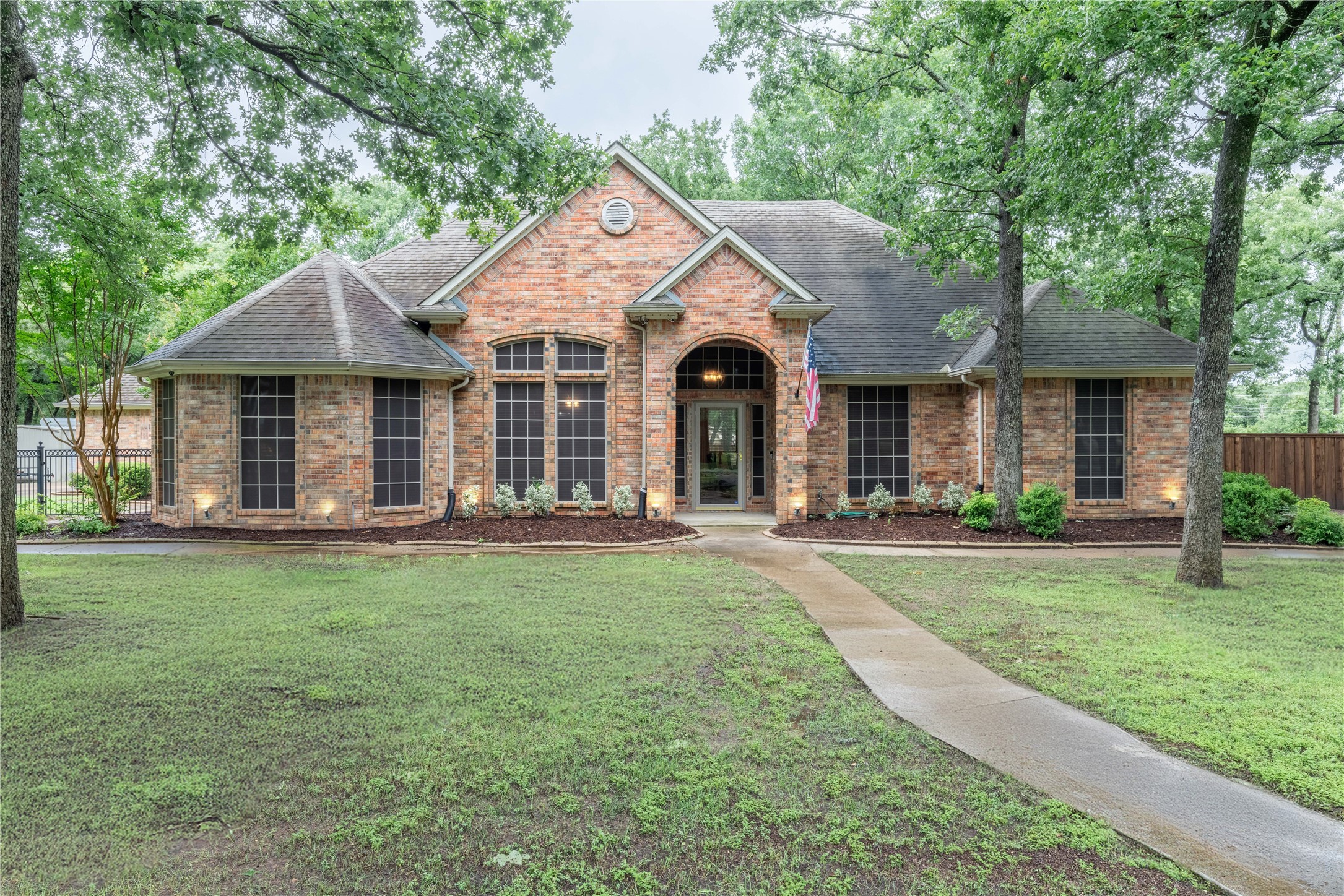 320 Rustic Oaks, Combine, TX 75159 — photo 2