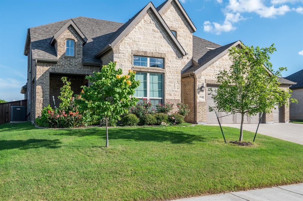 1703 Cedar Bluff Parkway — photo