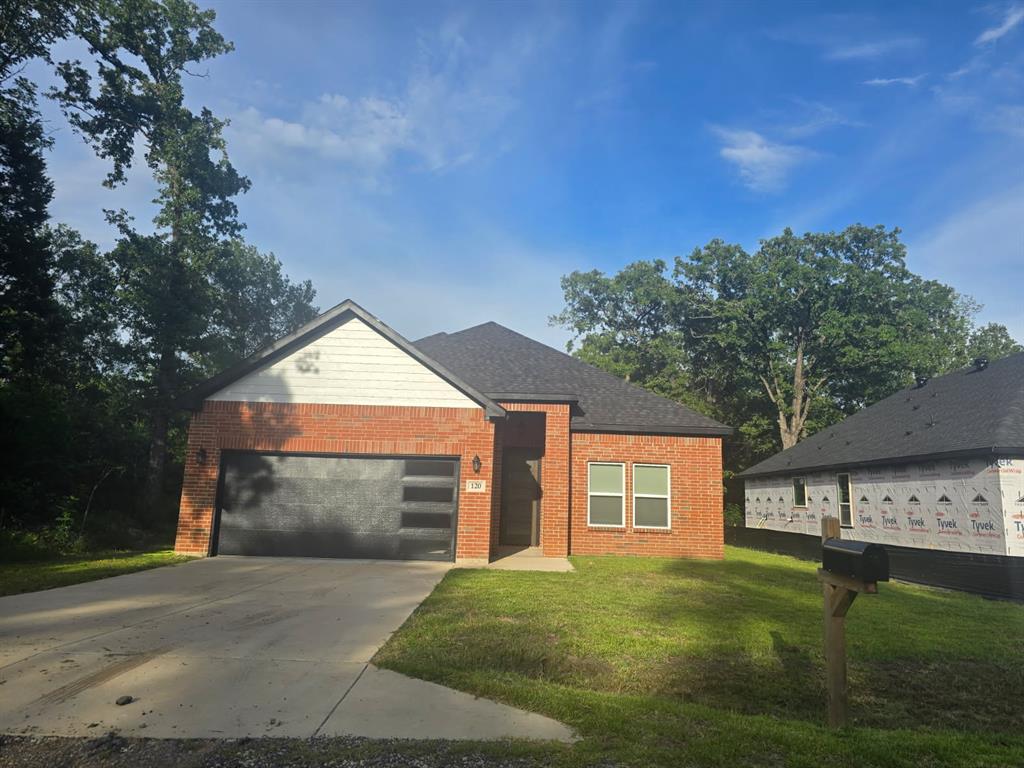 120 Dogwood Drive — photo
