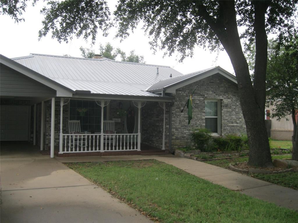 1302 W Wheeler Street — photo