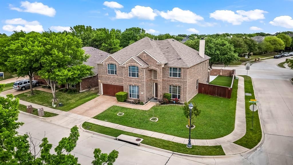 713 Royal Crest Court — photo