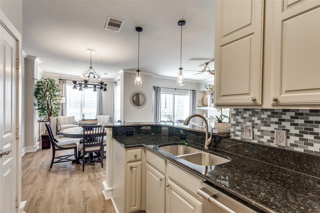 3320 Camp Bowie Boulevard 1201 — photo