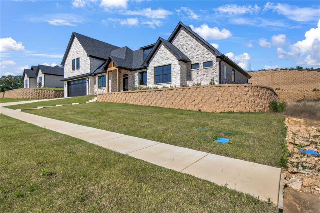 1001 Mallard Drive — photo
