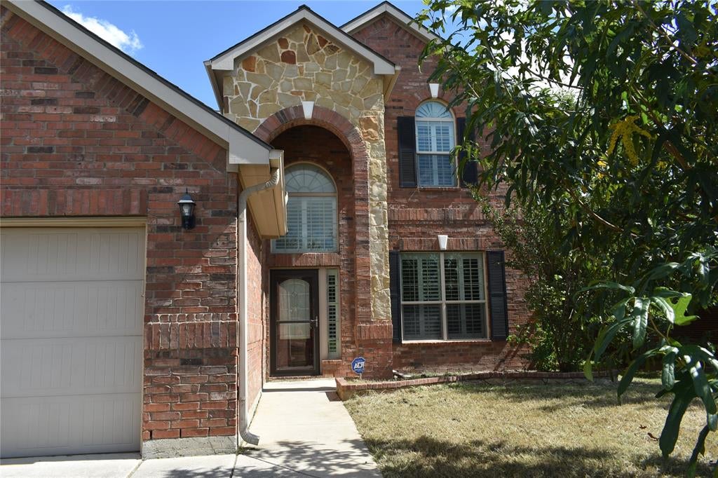 14028 Zippo Way — photo