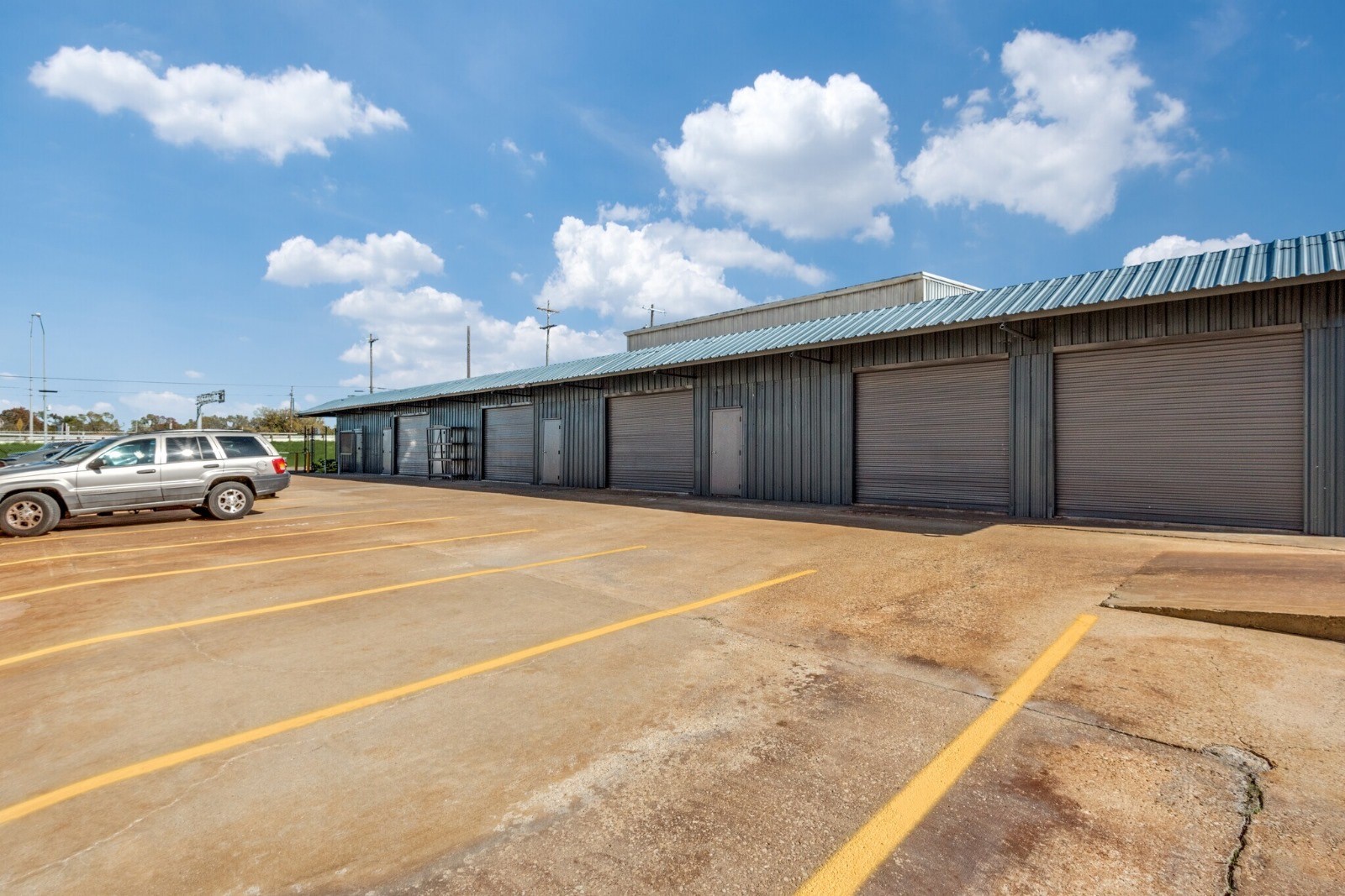 10820 C F Hawn Freeway 140 — photo