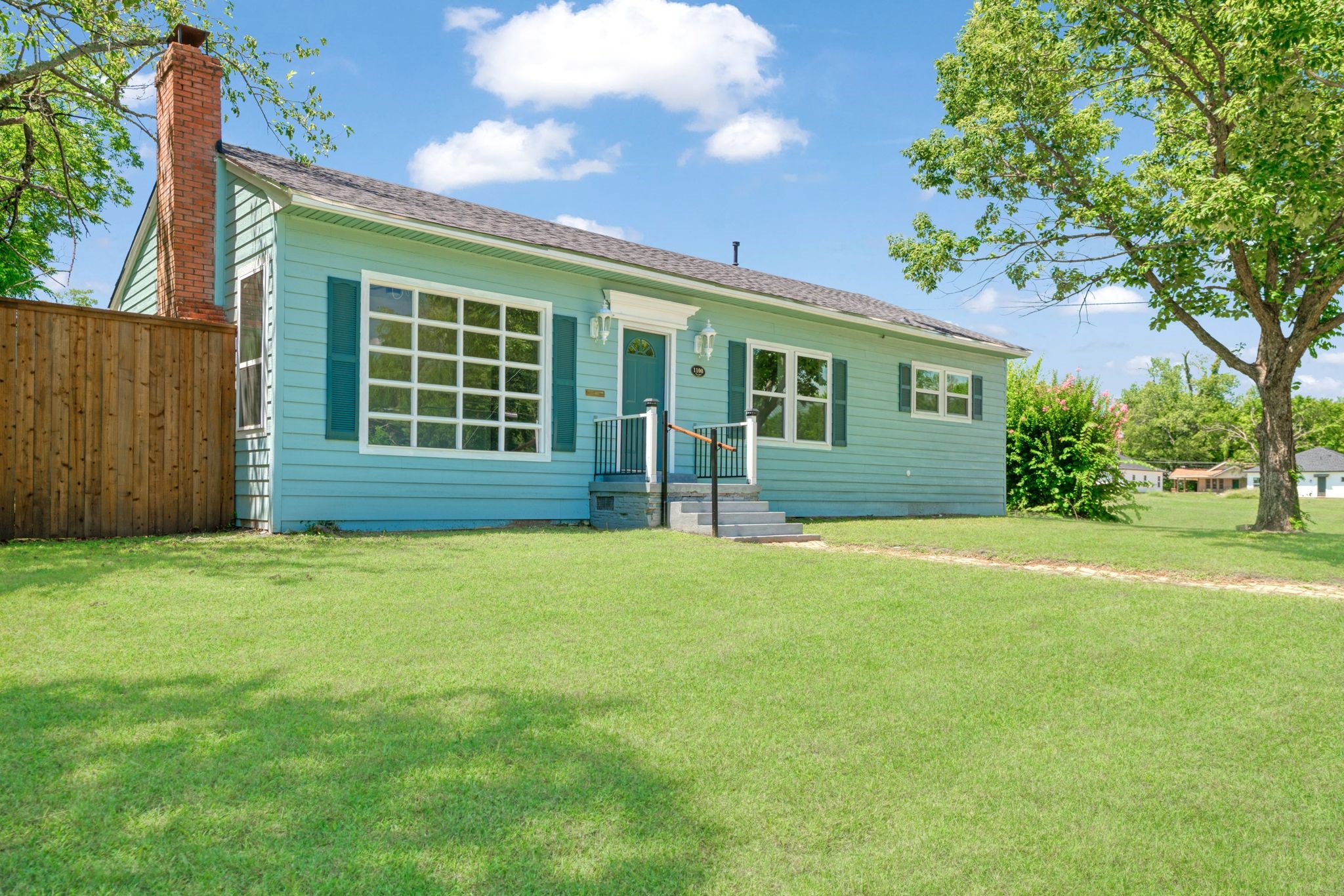 1100 Pine Bluff, Paris, TX 75460 — photo 2