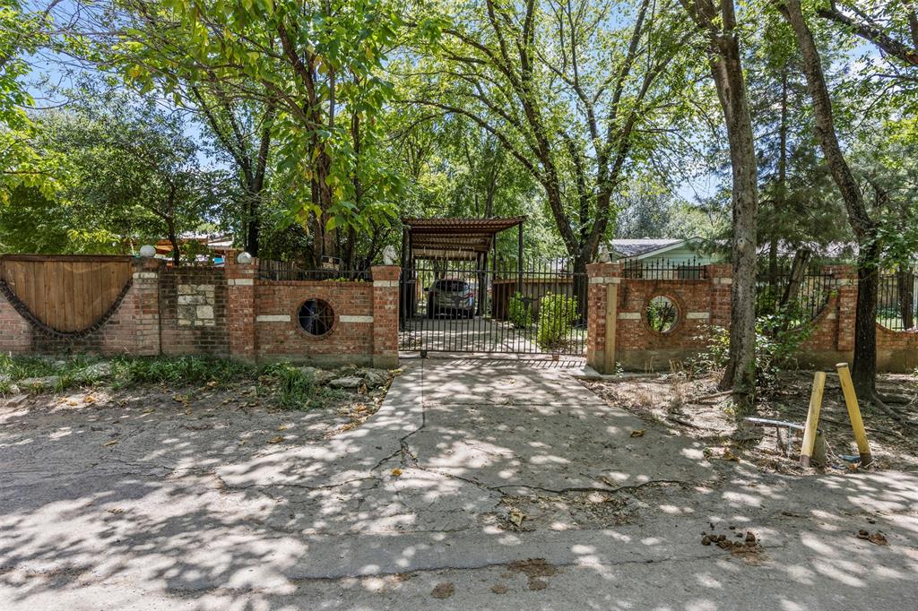 1152 Elva Warren Street — photo