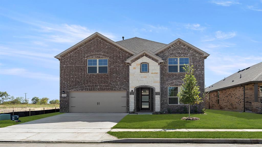 1335 Burgess Street — photo