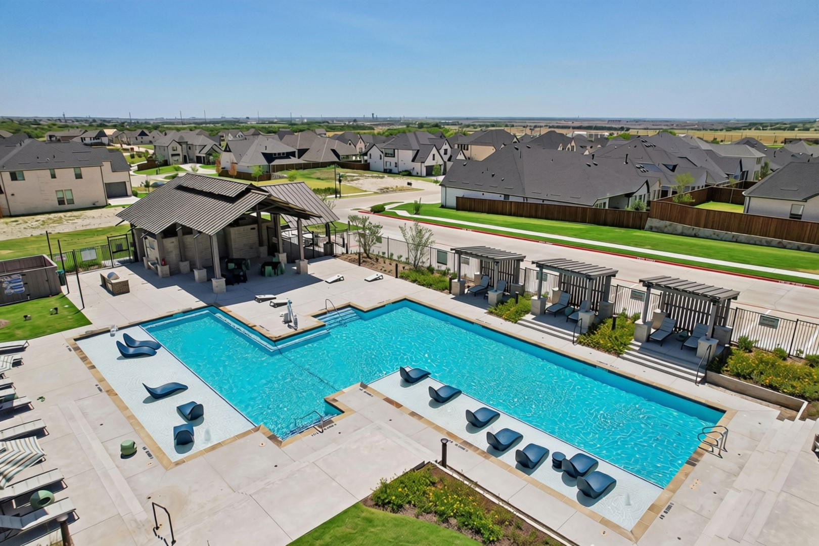 613 Wicklow, Celina, TX 75009 — photo 2