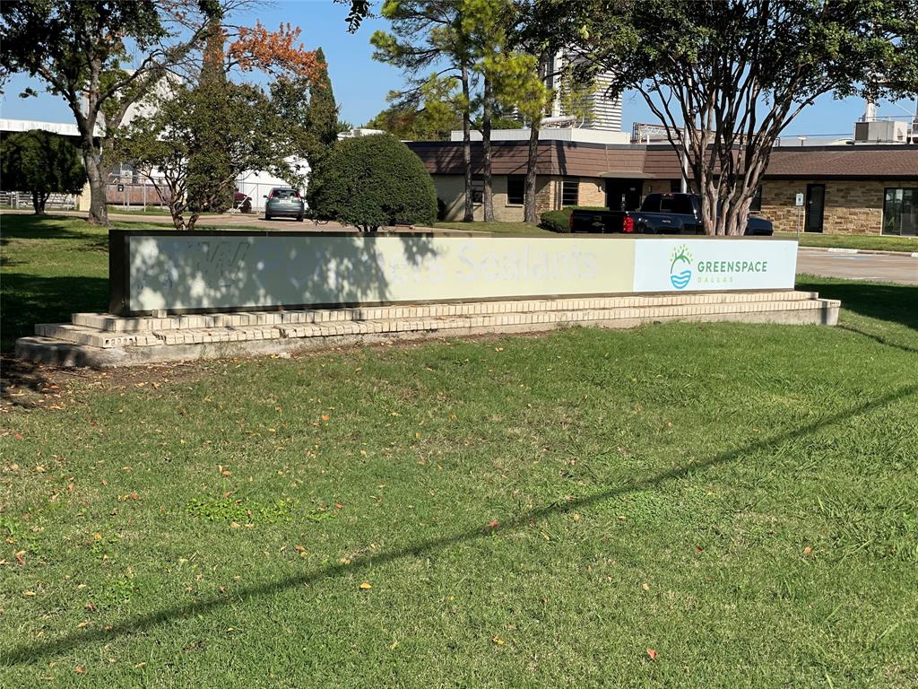 111 N Nursery Road — photo