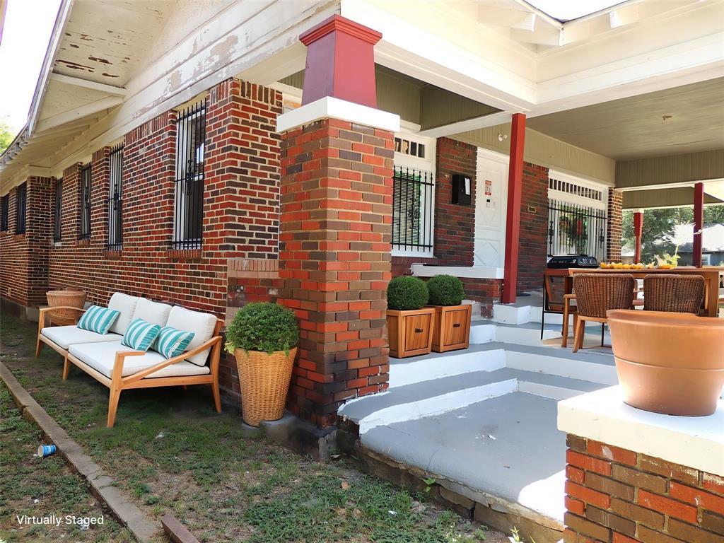 2721 Hemphill Street — photo