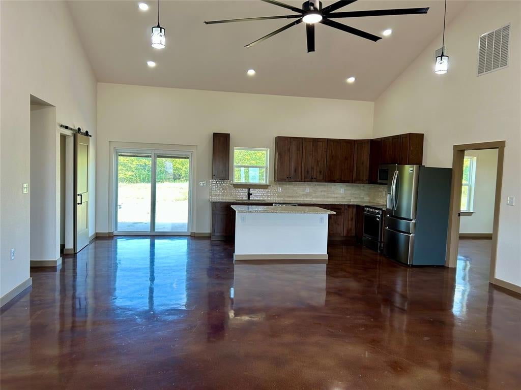 231 Hcr 1206 — photo