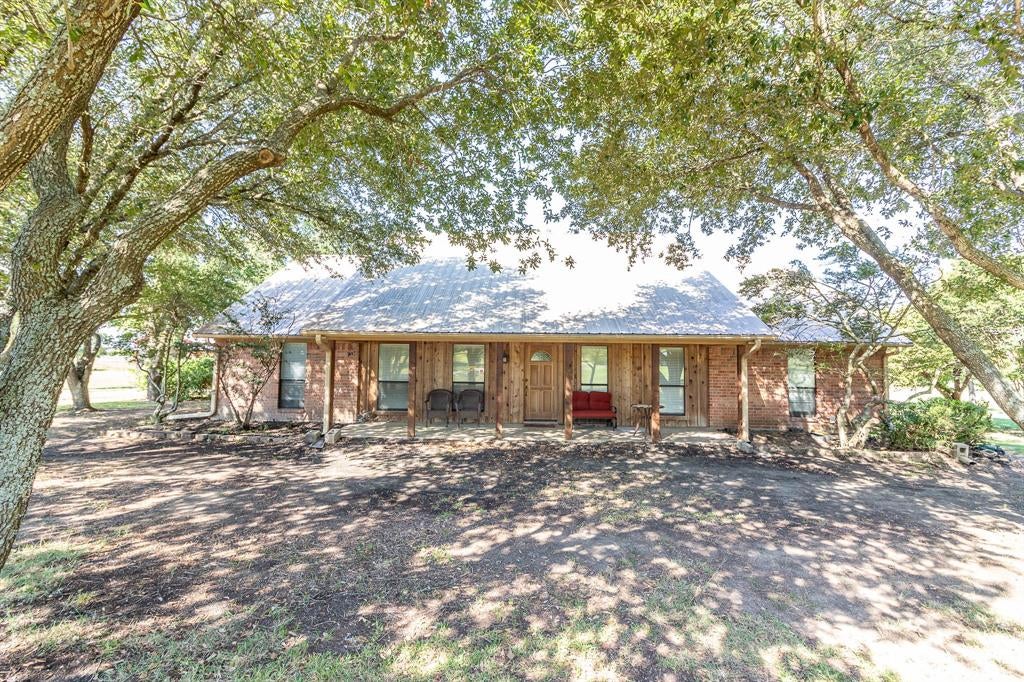 1194 Cedar Lane — photo