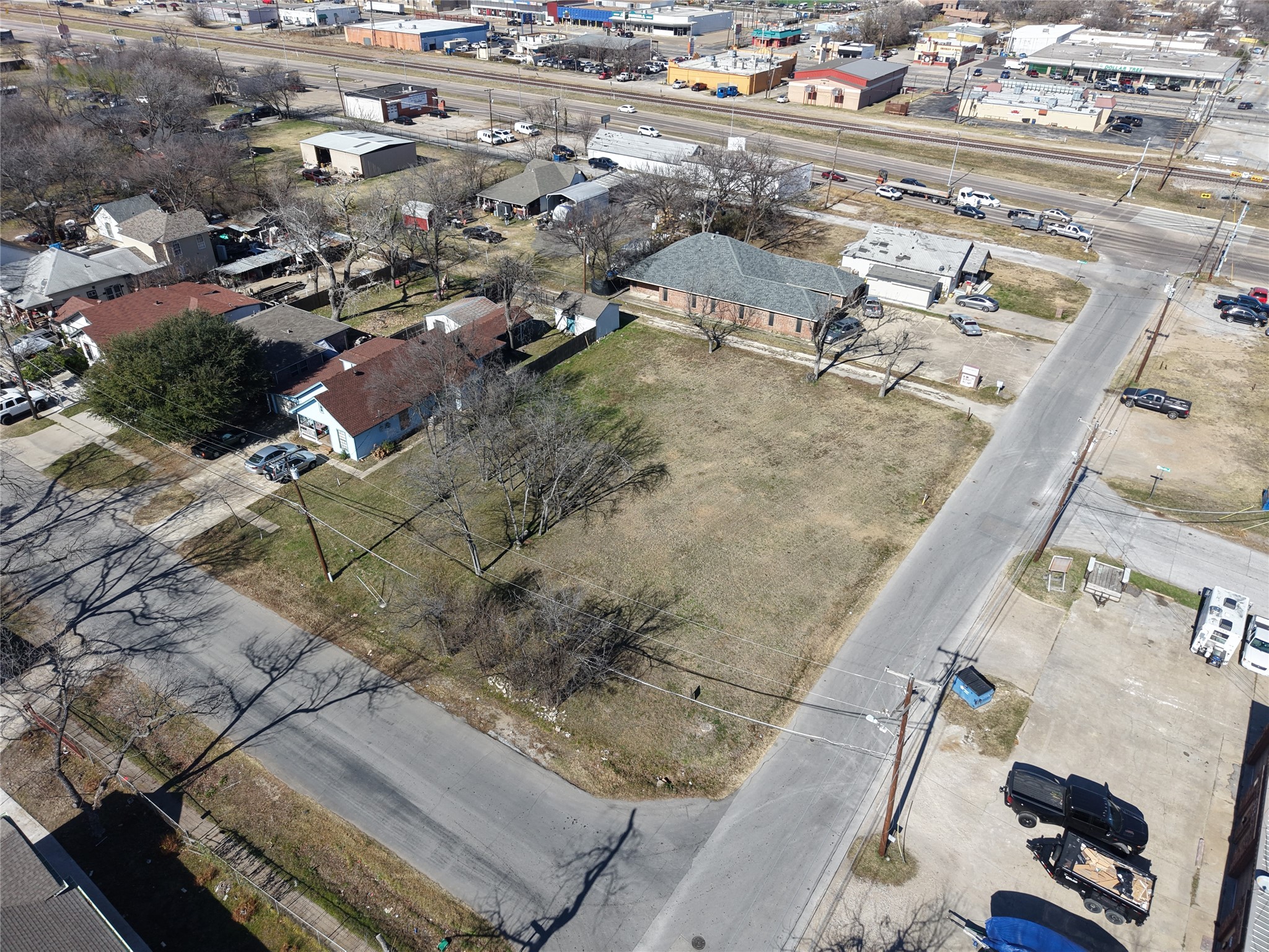 426 Dallas Street — photo