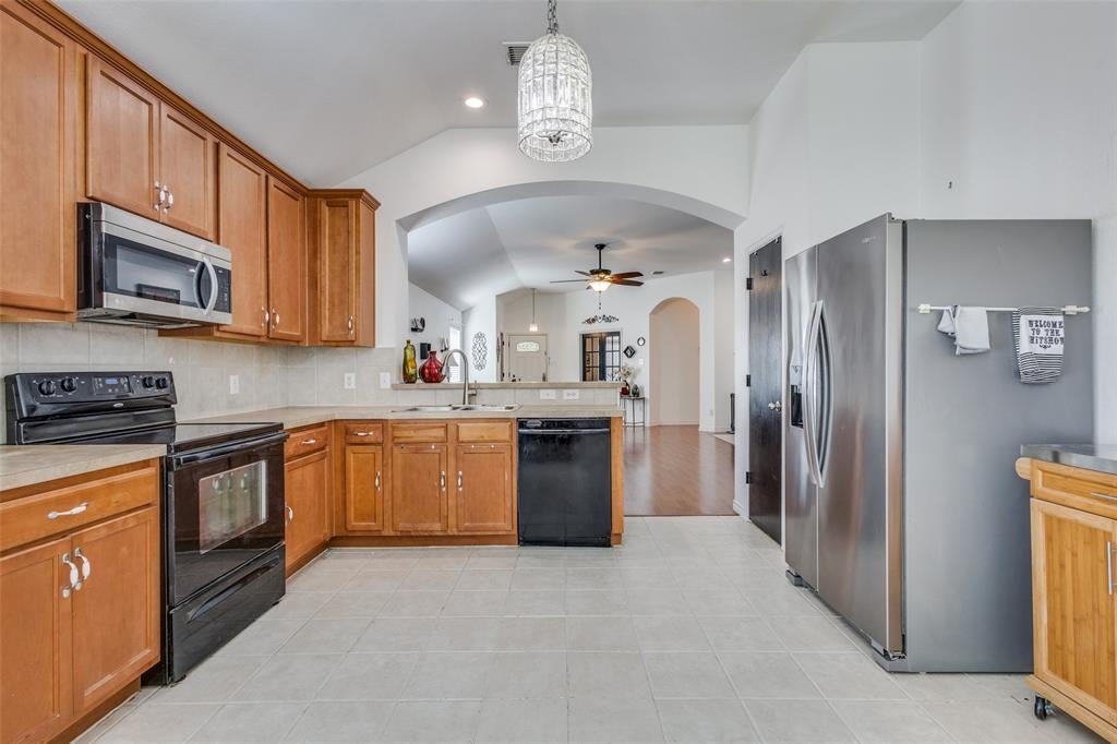 1617 Black Maple Drive — photo
