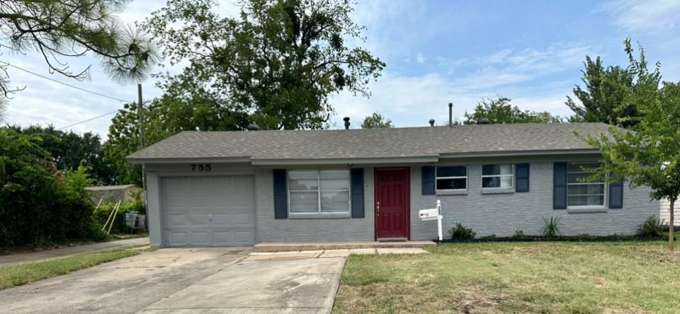755 W Grubb Drive — photo