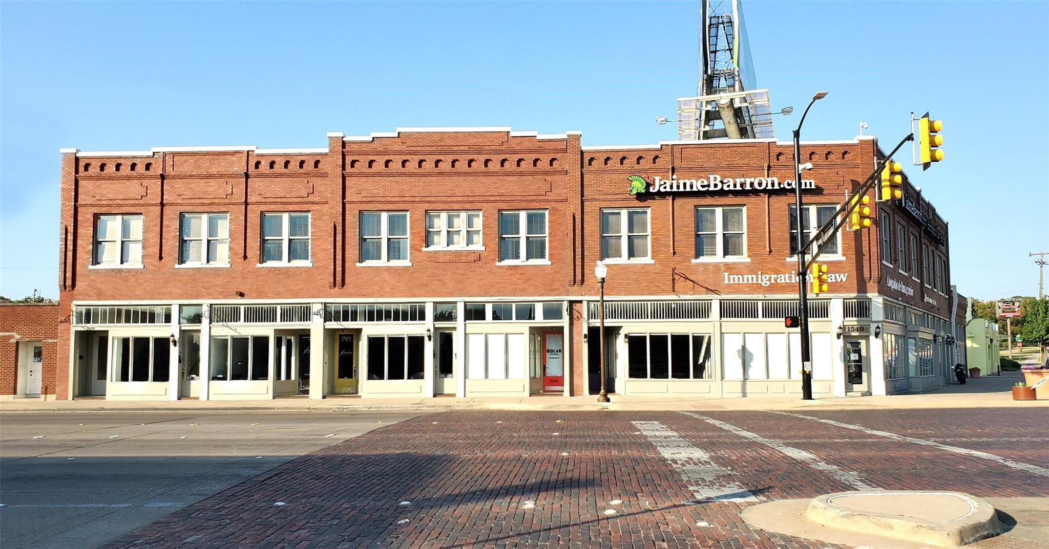 1545 N Main Street — photo