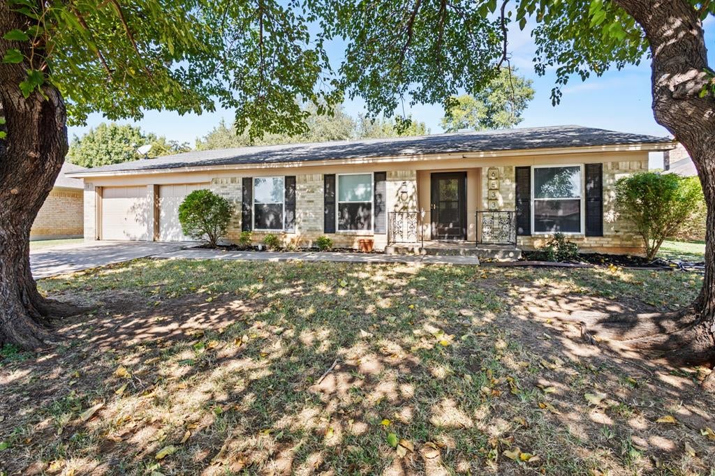 6533 Circleview Drive — photo