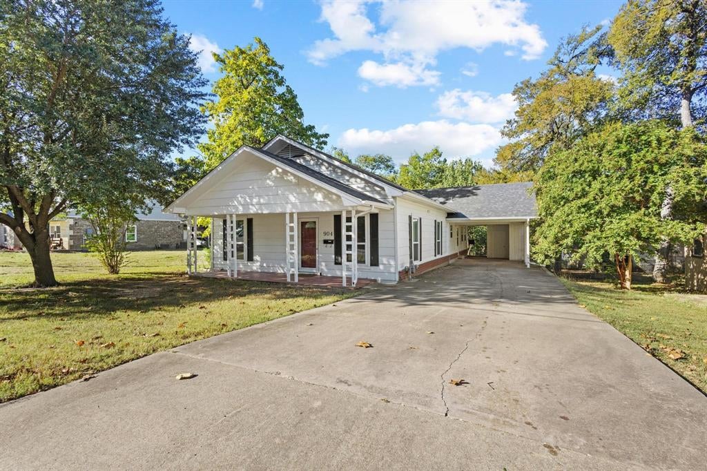 904 S Gribble Street — photo