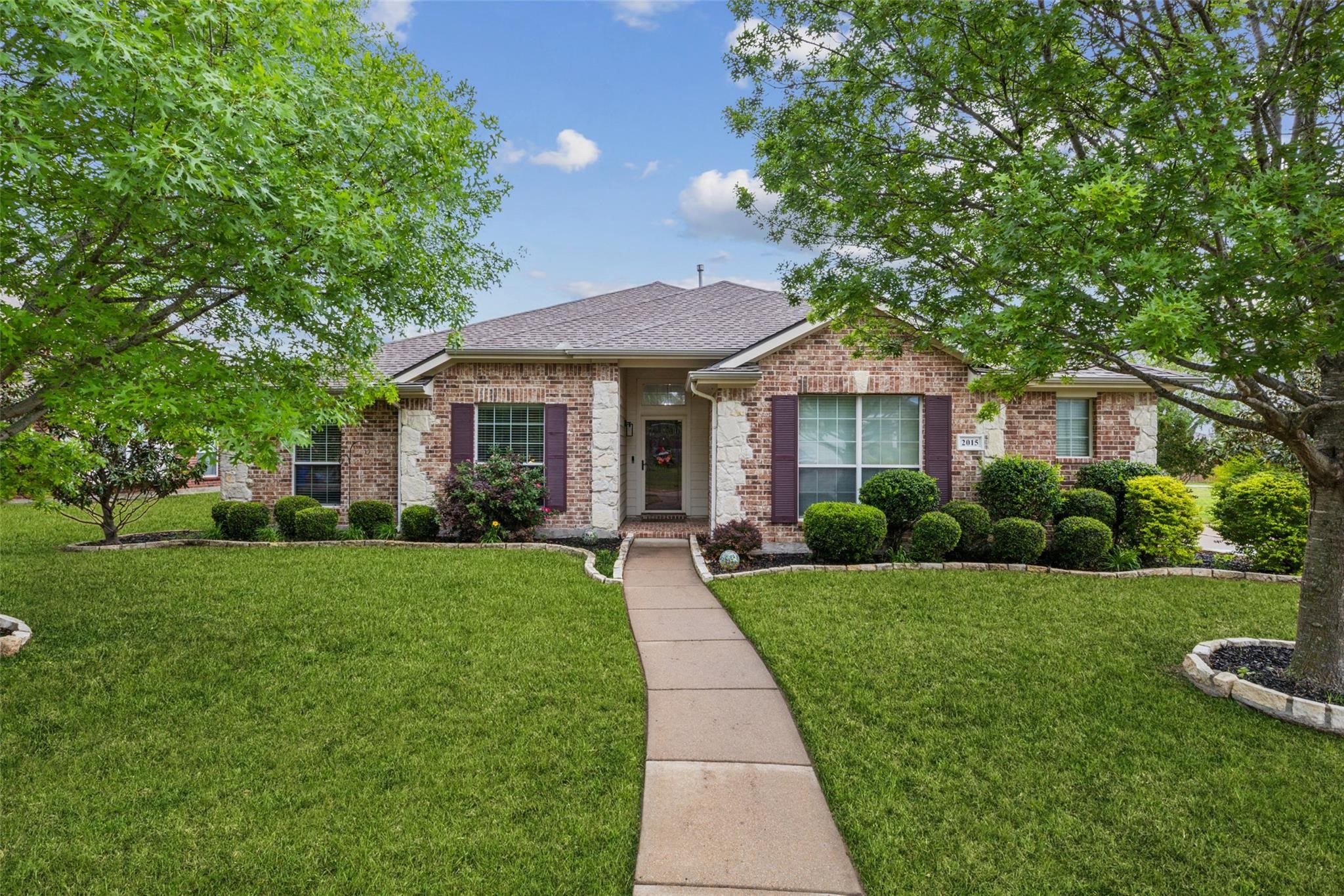 2015 Sumac Drive — photo