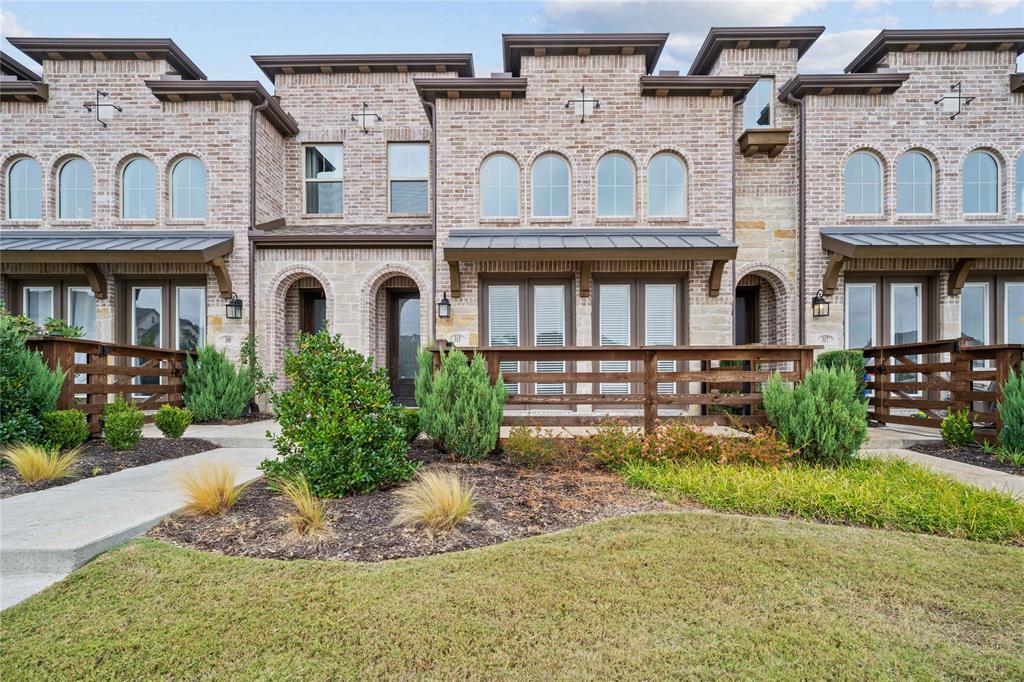 313 Sugarmaple Lane — photo