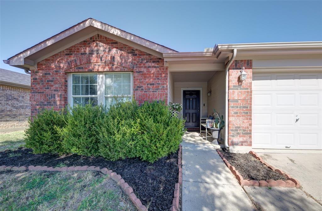 8817 King Ranch Drive — photo