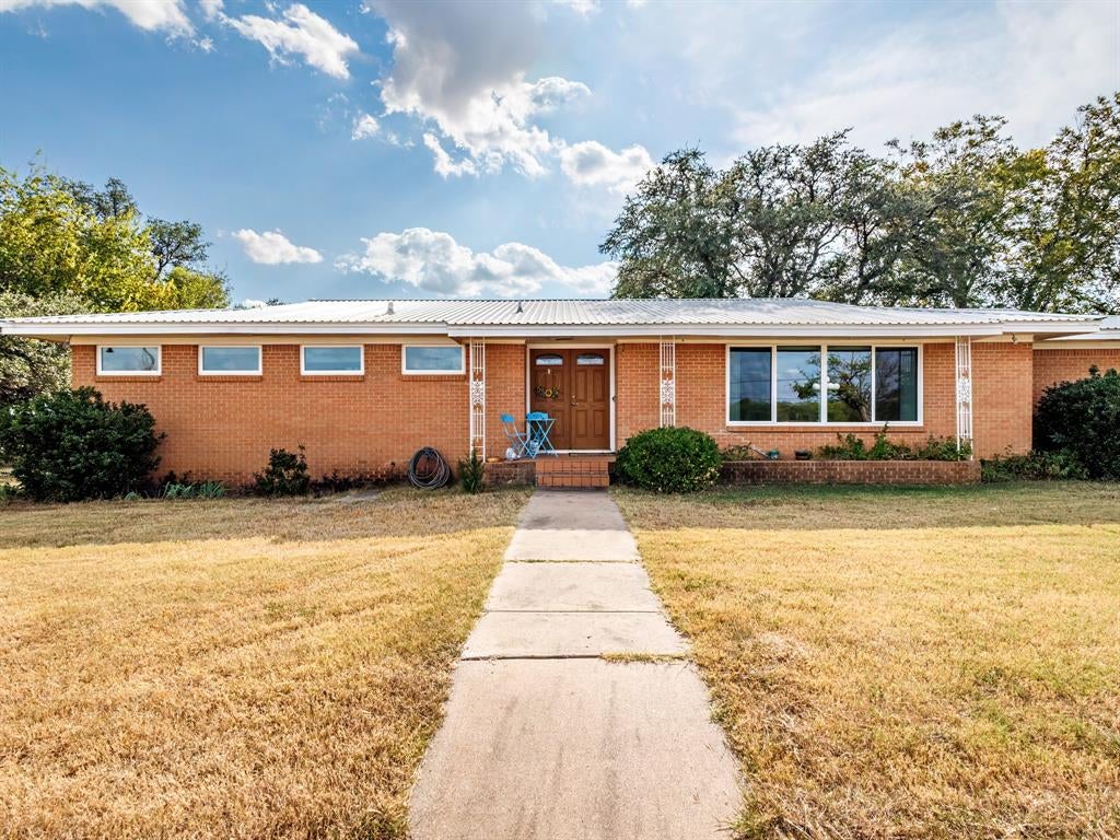 601 Garmon Drive — photo