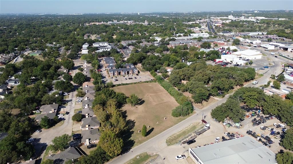 801 Singleton, Irving, TX 75060 — photo 2
