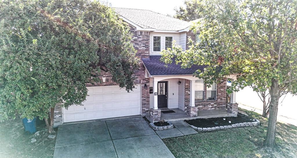 2000 New Braunfels — photo