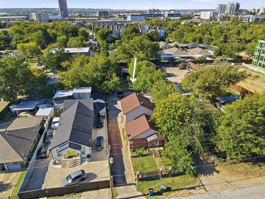 4611 Sylvester Street — photo