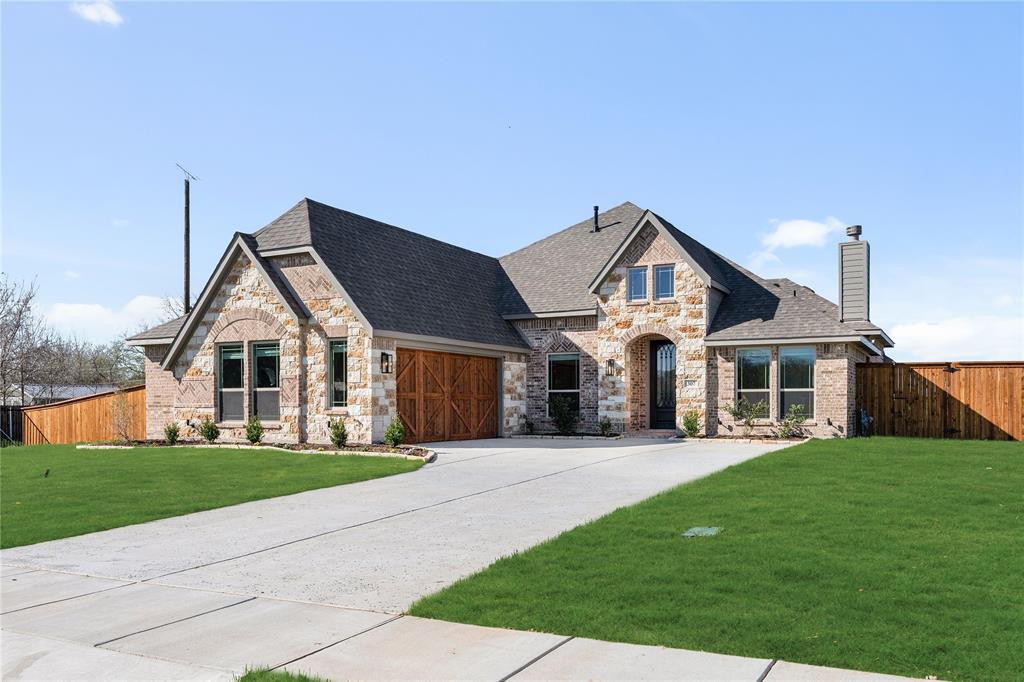 307 Spring Circle — photo