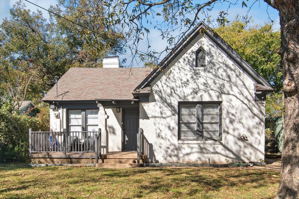 3207 Pine Street — photo