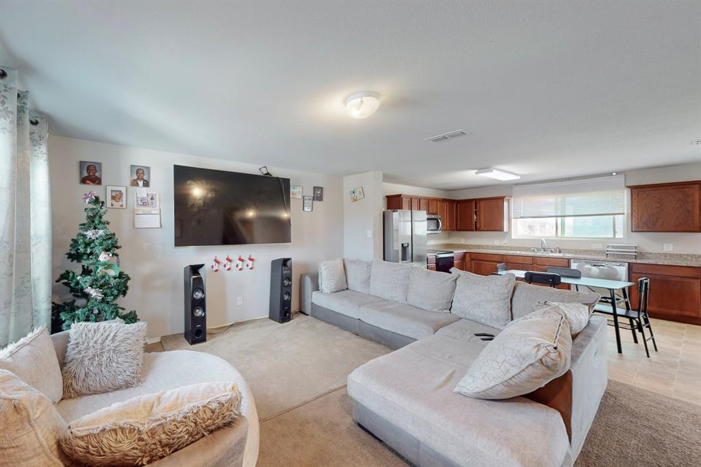 7812 Schooner Drive — photo