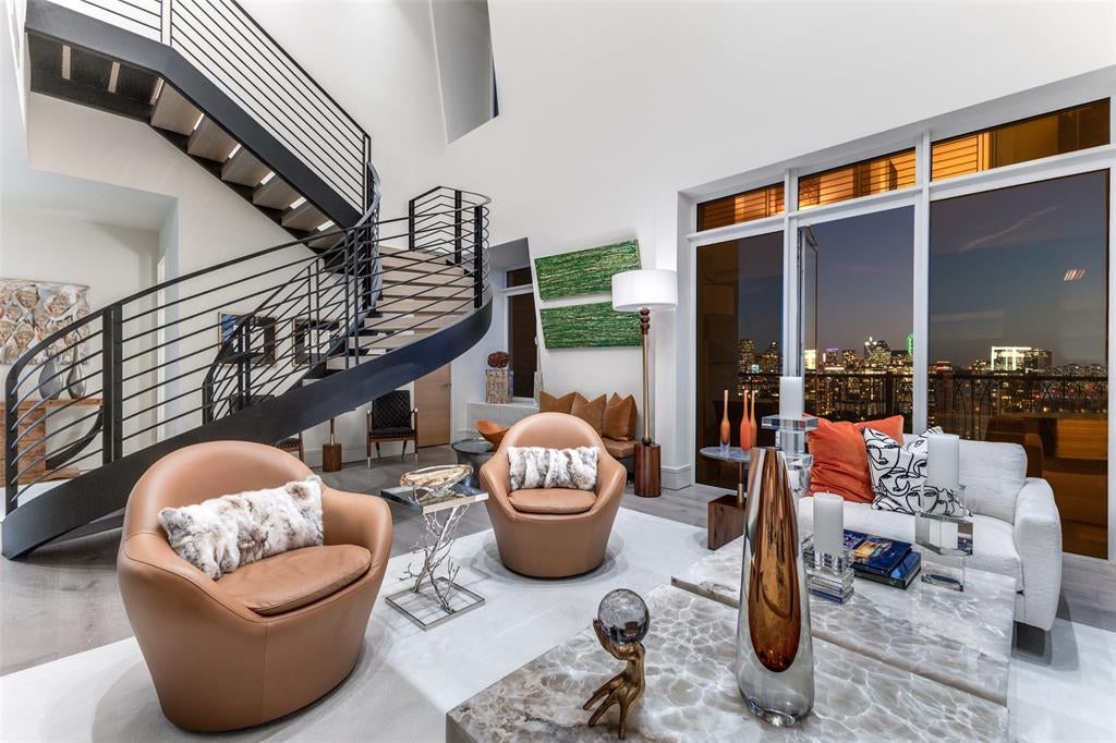 3505 Turtle Creek Boulevard 20E — photo