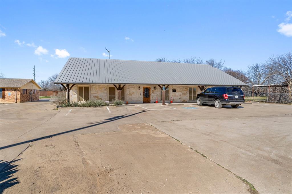 8300 US Highway 380 11 — photo