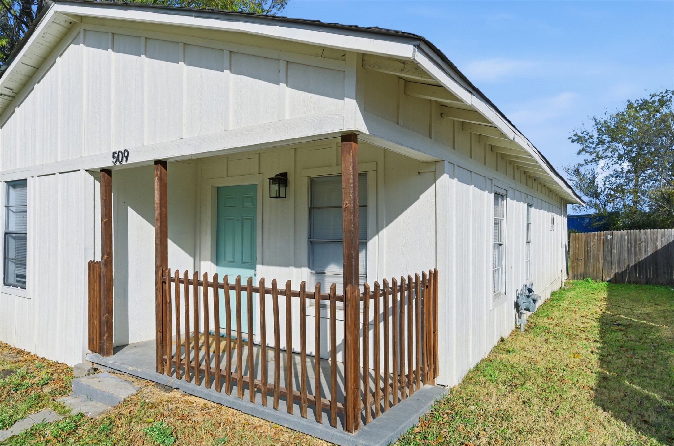 509 E 3rd Street, Lancaster, TX 75146 — photo 3
