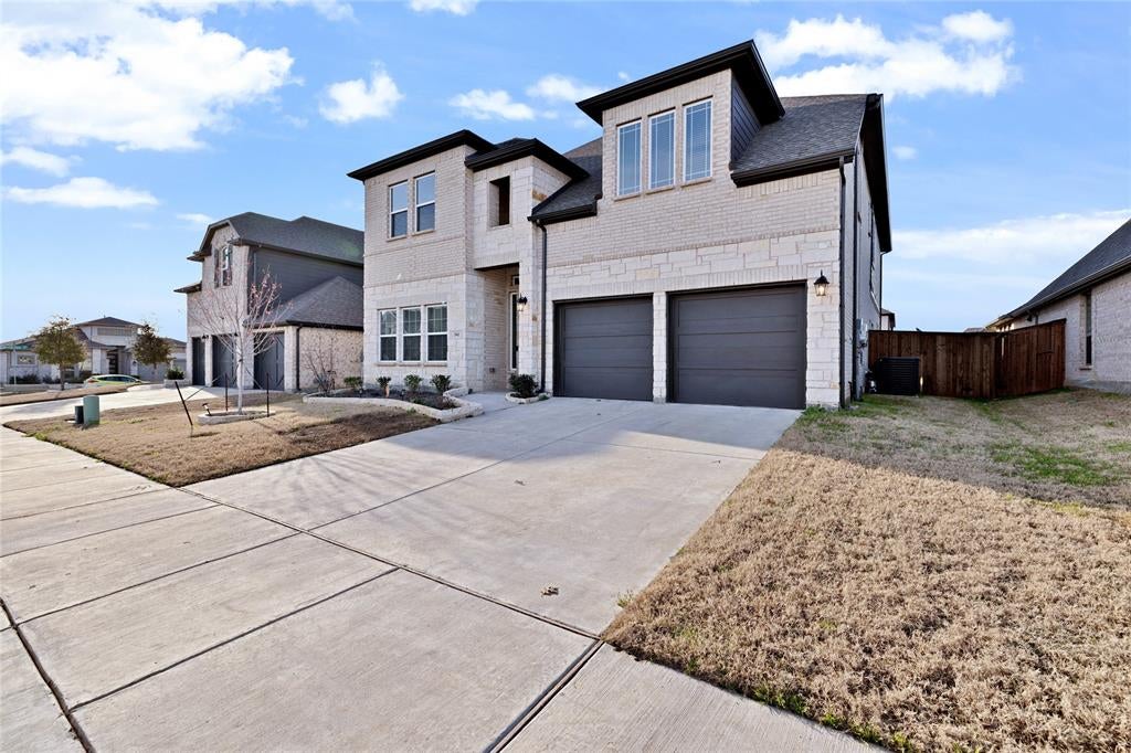 341 Oak Hollow Way — photo