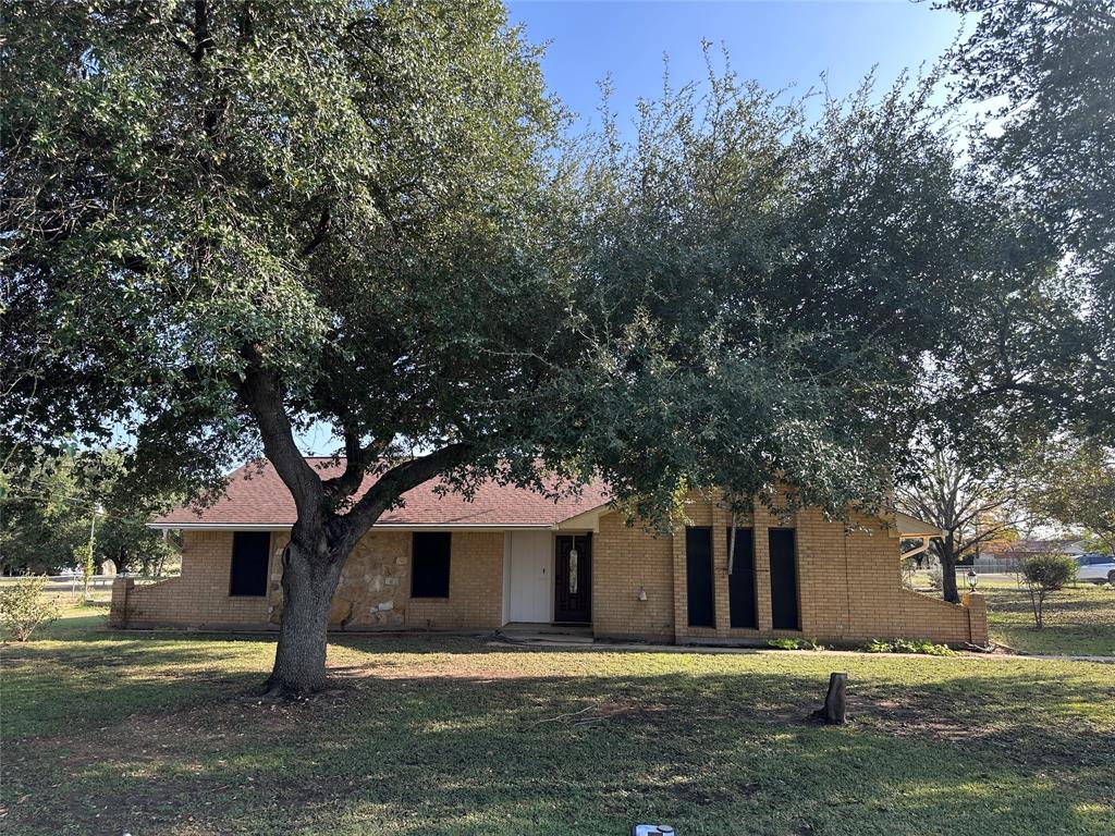 137 Oakview Circle — photo