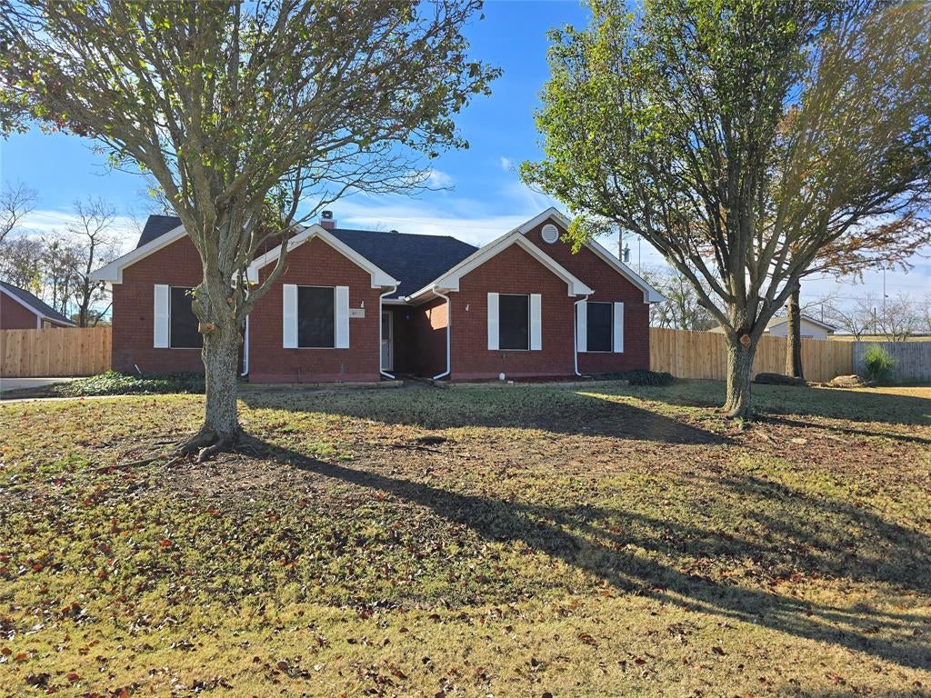 601 Preston Glen — photo